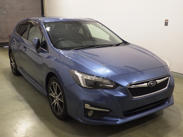 SUBARU IMPREZA — фото