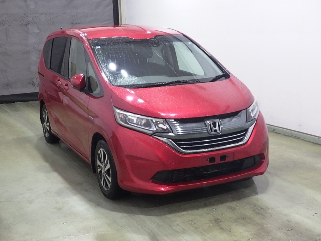 HONDA FREED — фото