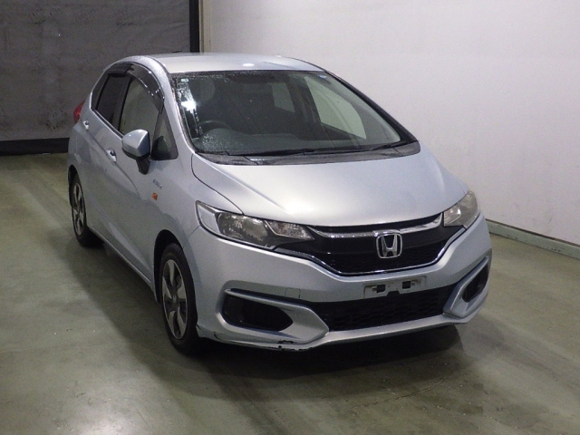 HONDA FIT — фото