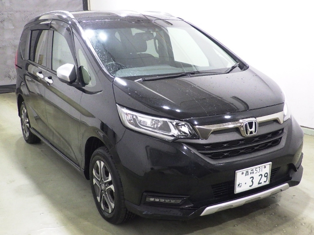 HONDA FREED — фото