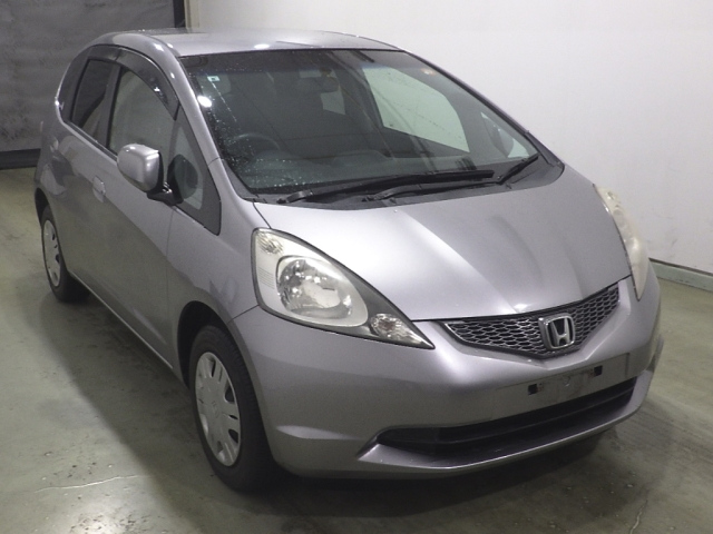 HONDA FIT — фото