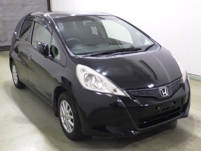 HONDA FIT — фото