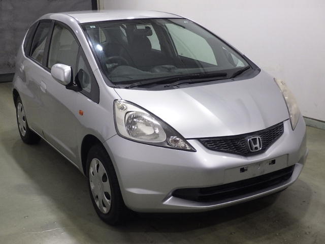 HONDA FIT — фото