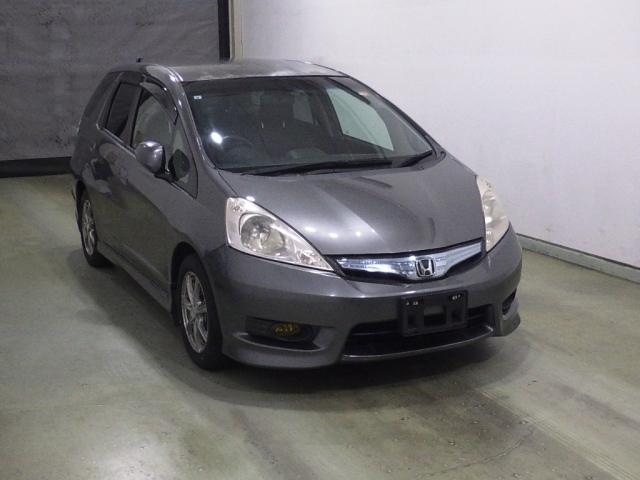 HONDA FIT SHUTTLE