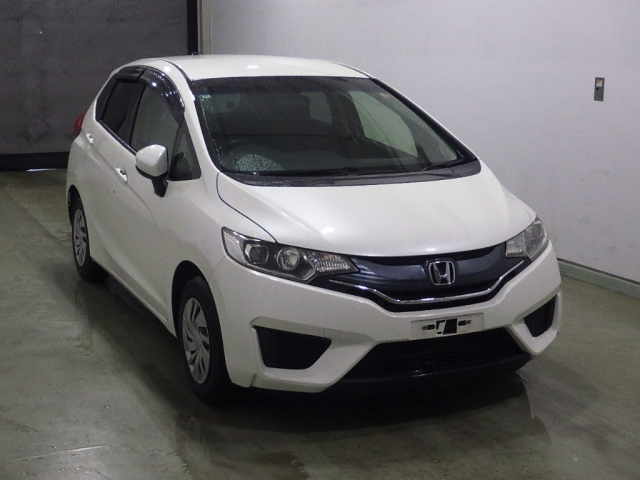 HONDA FIT — фото