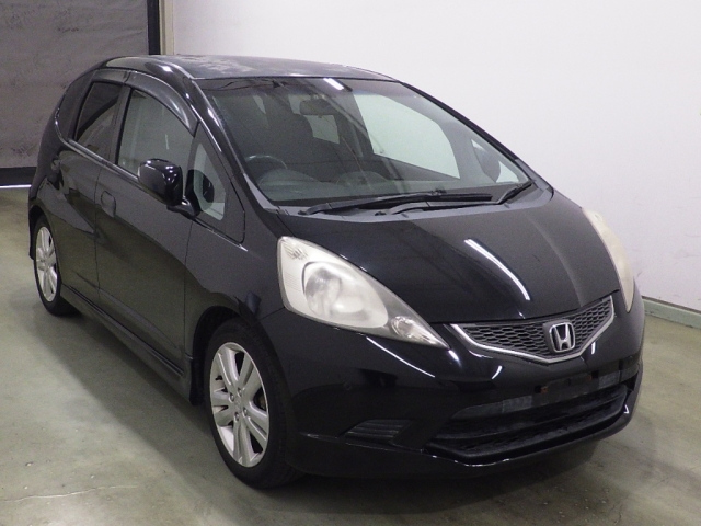 HONDA FIT — фото