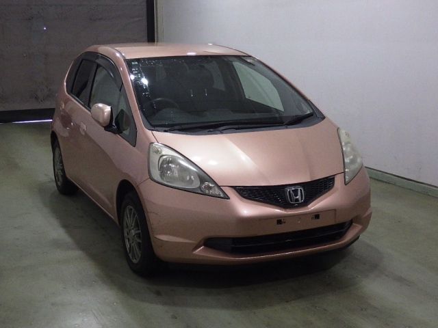 HONDA FIT — фото
