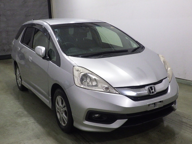 HONDA FIT — фото