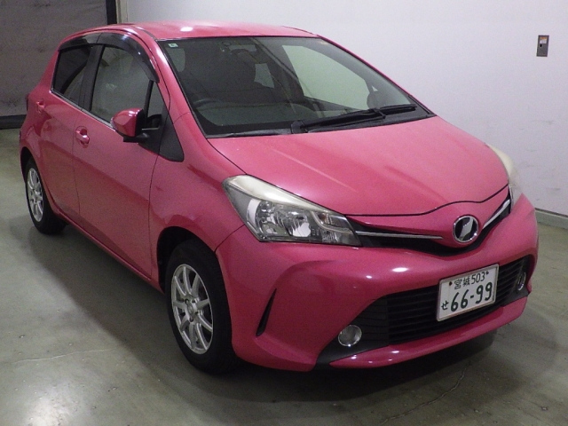 TOYOTA VITZ