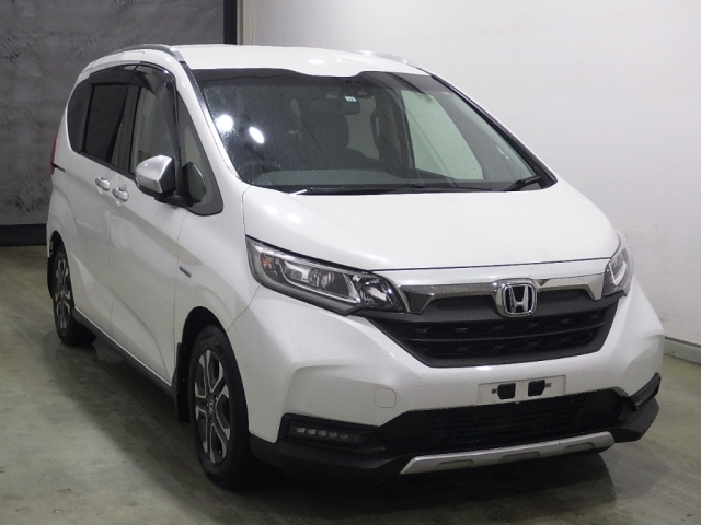 HONDA FREED — фото