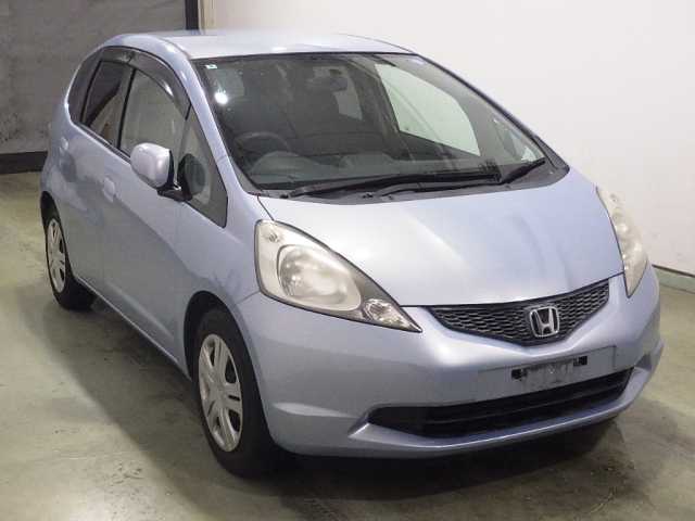 HONDA FIT — фото