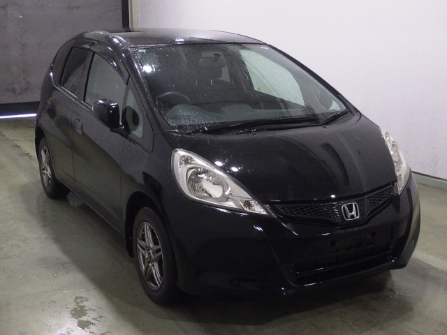 HONDA FIT — фото