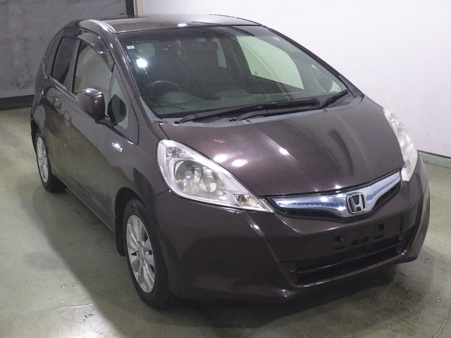 HONDA FIT — фото