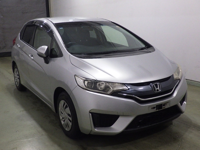 HONDA FIT — фото
