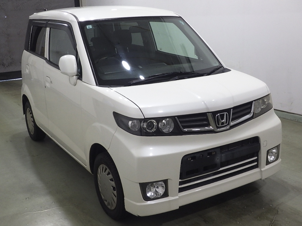HONDA ZEST — фото