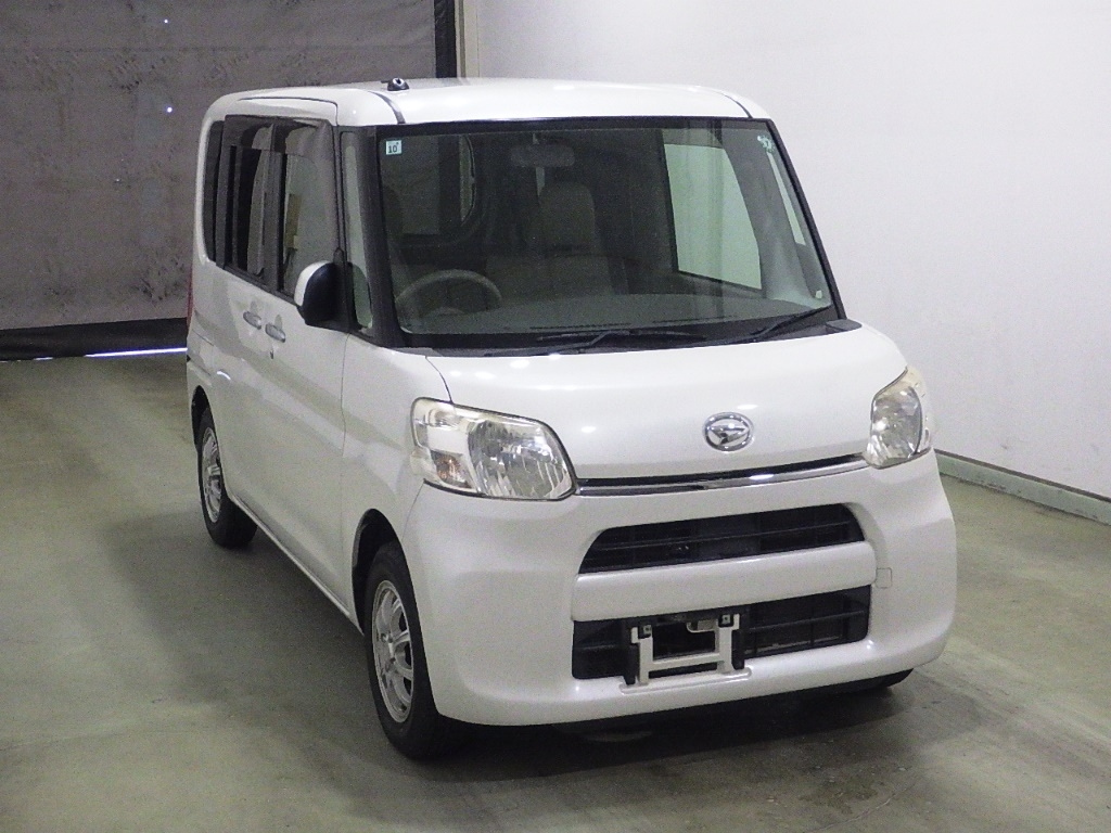 DAIHATSU TANTO — фото