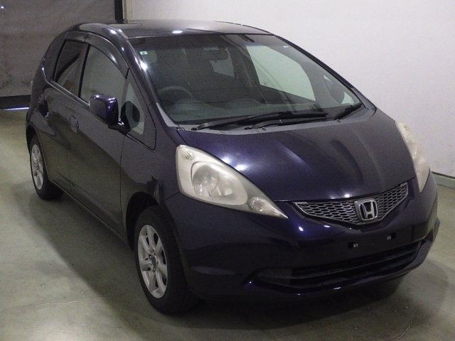 HONDA FIT — фото