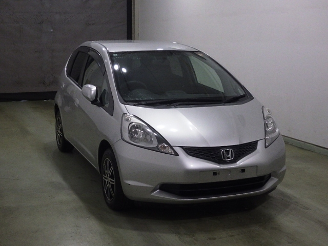 HONDA FIT — фото
