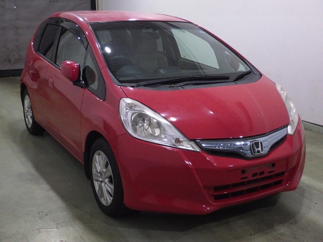 HONDA FIT — фото