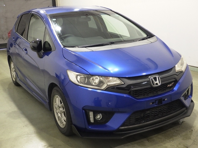 HONDA FIT — фото