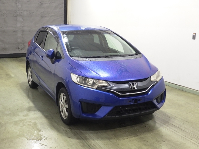 HONDA FIT — фото