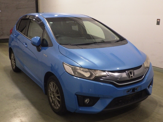 HONDA FIT — фото