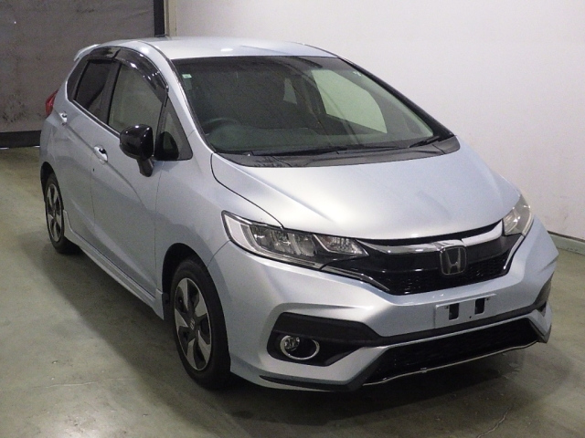HONDA FIT — фото