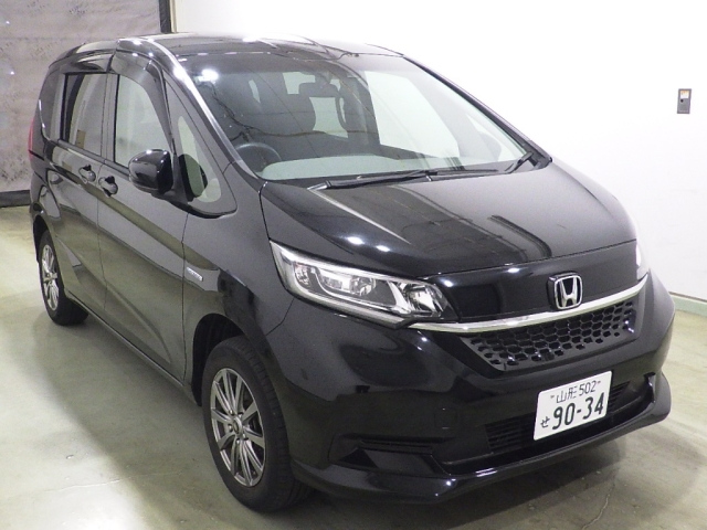 HONDA FREED — фото