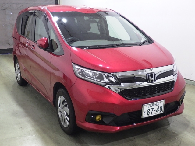 HONDA FREED — фото