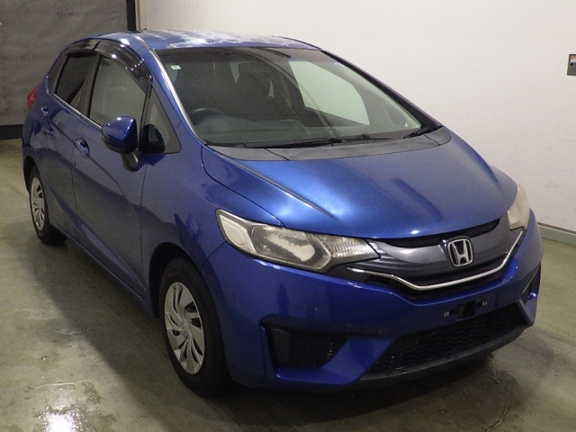 HONDA FIT — фото