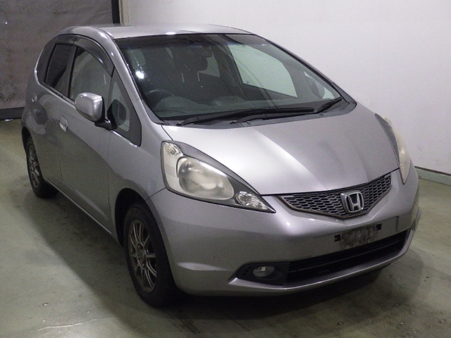 HONDA FIT — фото