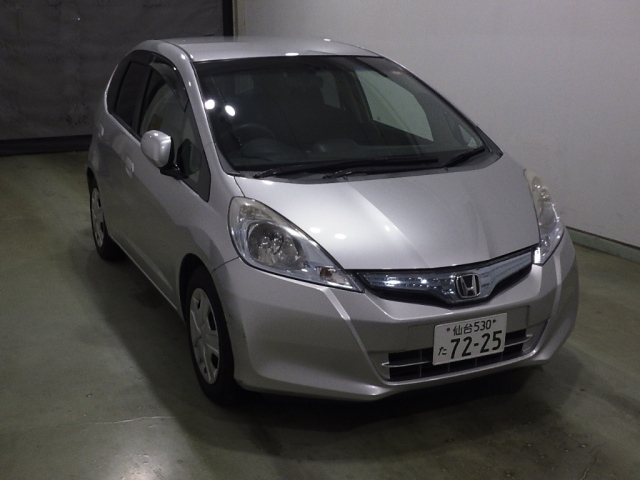 HONDA FIT — фото