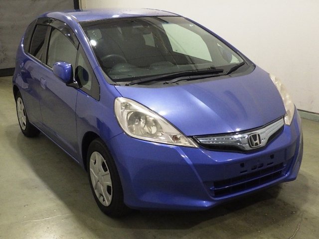 HONDA FIT — фото