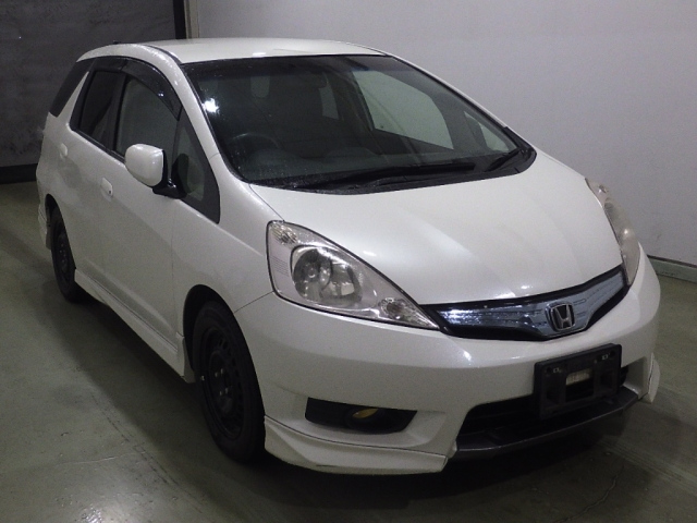 HONDA FIT — фото