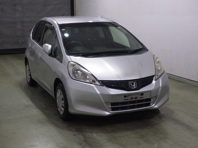 HONDA FIT — фото