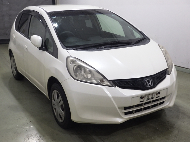 HONDA FIT — фото