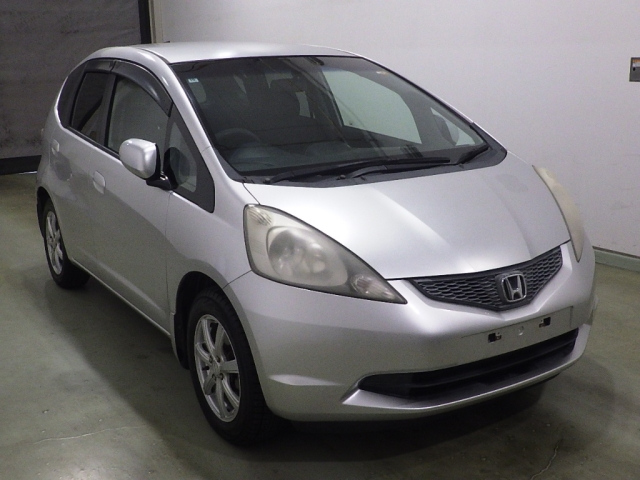 HONDA FIT — фото