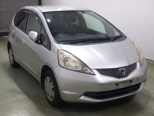 HONDA FIT — фото