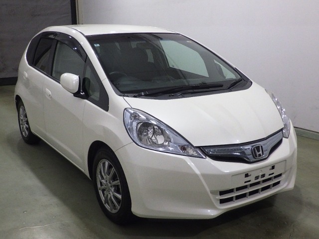 HONDA FIT — фото