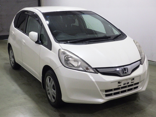 HONDA FIT — фото