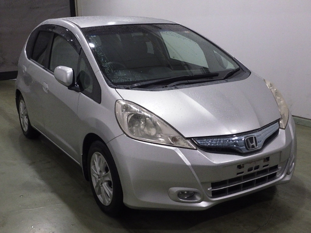 HONDA FIT — фото