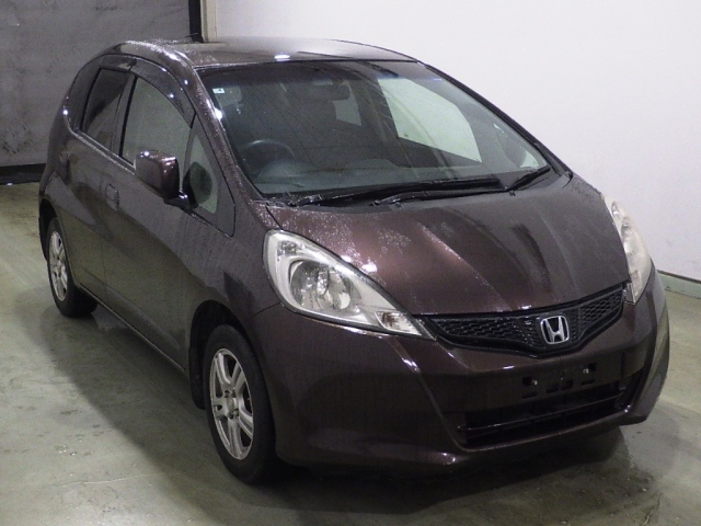 HONDA FIT — фото