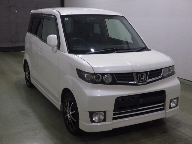 HONDA ZEST — фото