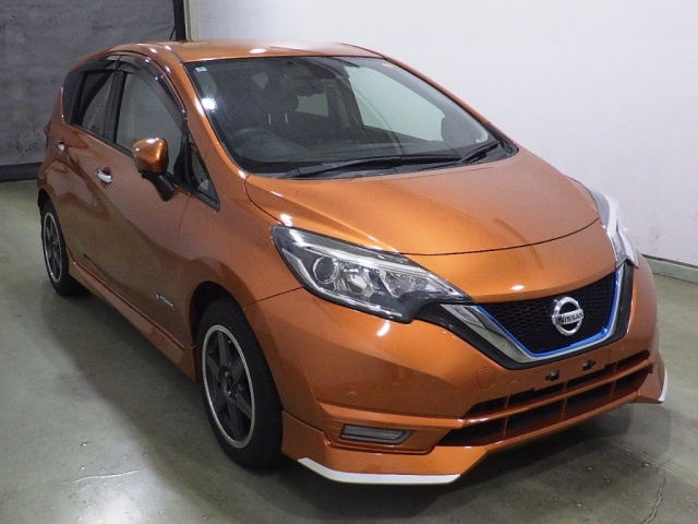 NISSAN NOTE — фото