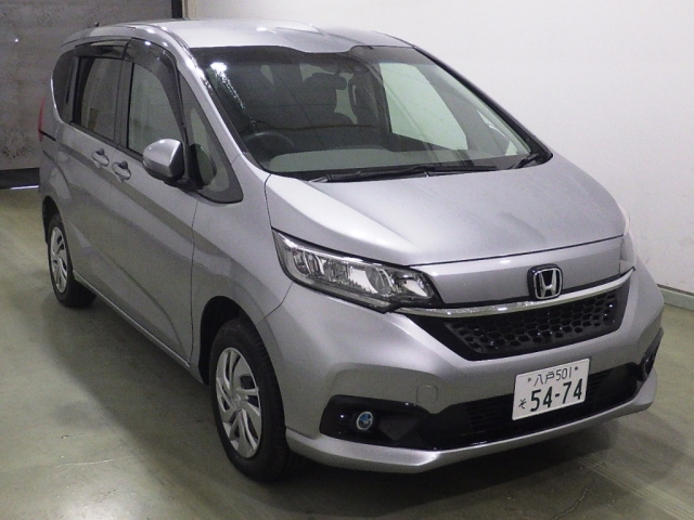 HONDA FREED — фото