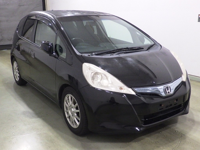HONDA FIT — фото