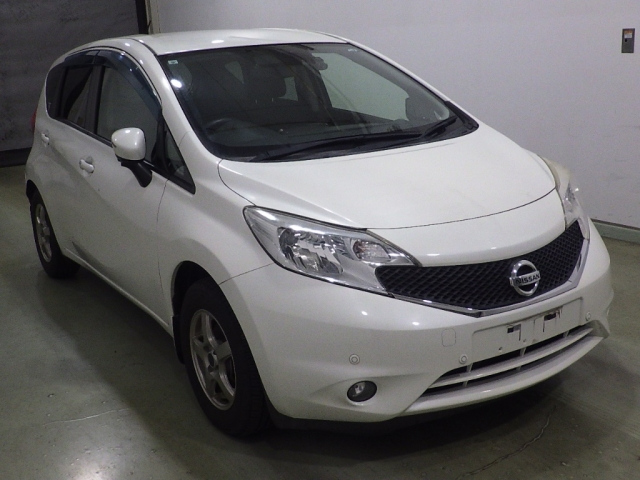 NISSAN NOTE — фото