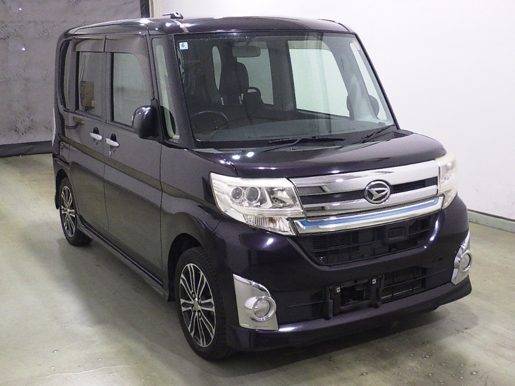 DAIHATSU TANTO — фото
