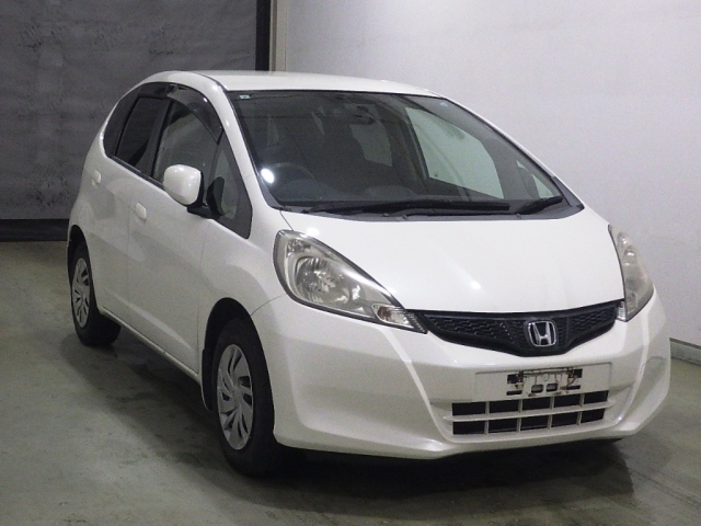 HONDA FIT — фото