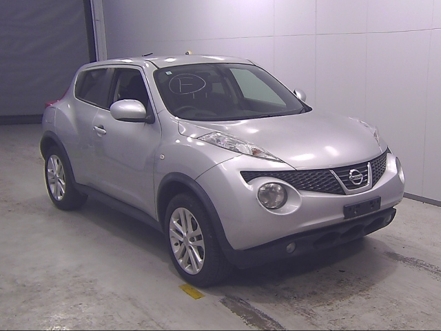 NISSAN JUKE — фото
